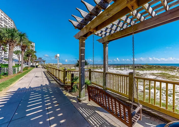 The Beach Club 407D Apartment *